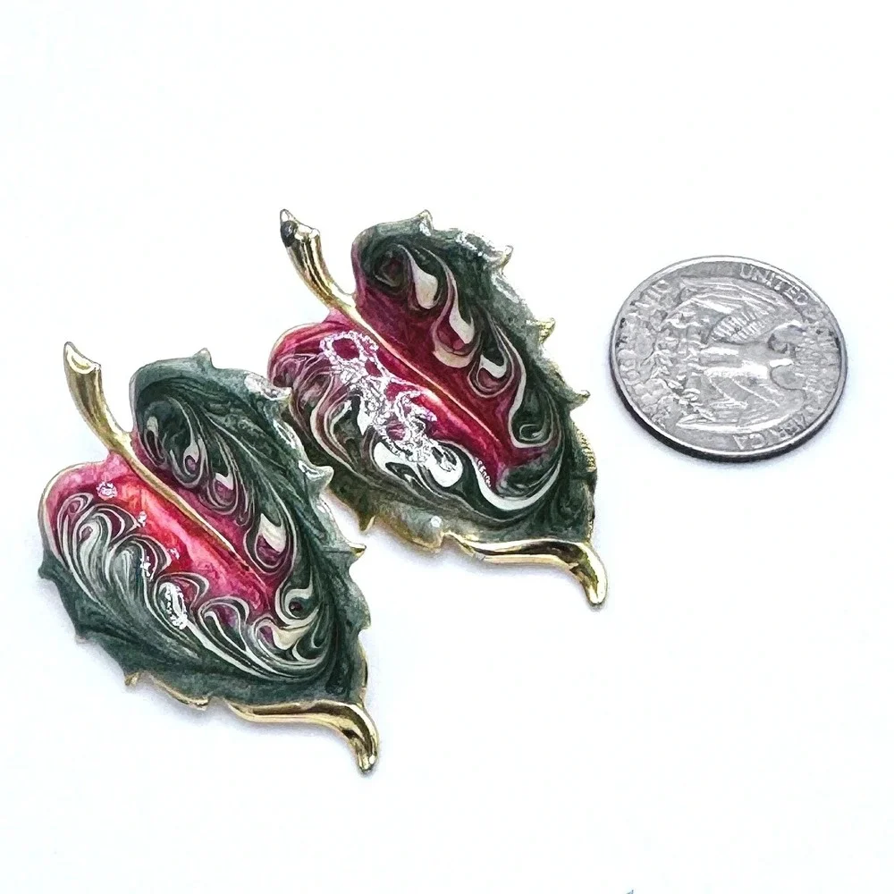 Vintage Enamel Leaf Earrings Gold Tone Fall Autumn‎ Nature Statement Studs